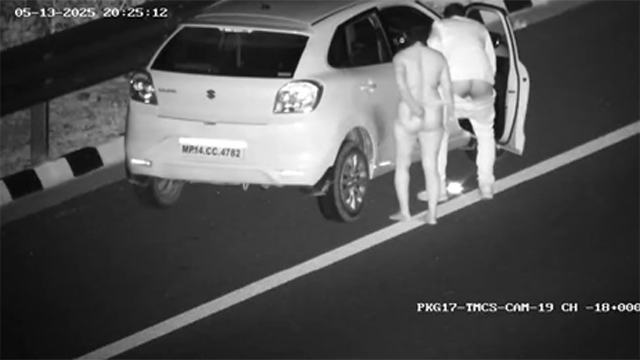 Couple Fucking On Highway