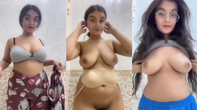 Beautiful Horny GF showing 5 More Clip Upd
