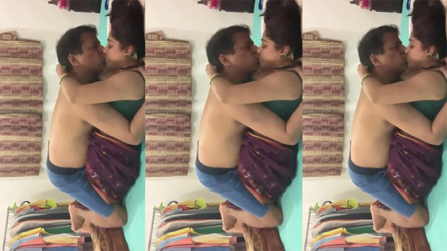 Desi Horny Mature Couple Fucking Hardly